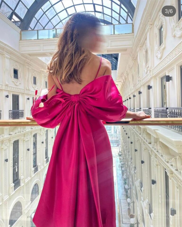 ⁦فساتين سهرة بذيل طويل⁩ - الصورة ⁦5⁩