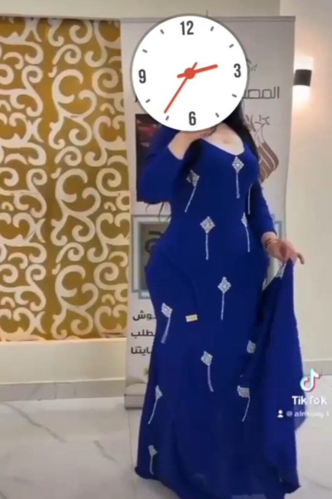 فساتين مشجرة