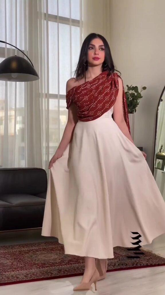 ⁦فستان مناسبة⁩ - الصورة ⁦2⁩