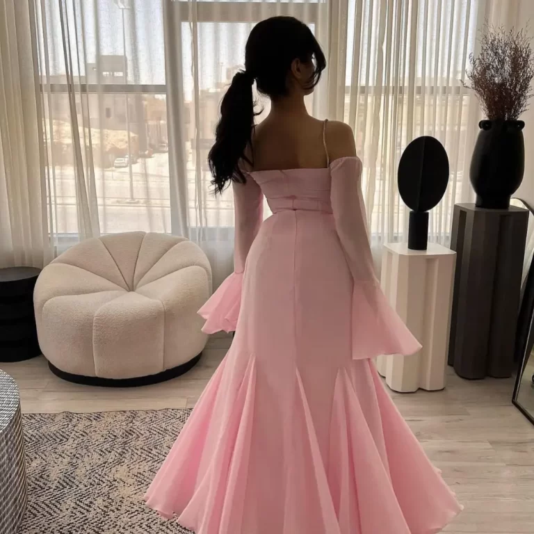 ⁦فستان ناعم⁩ - الصورة ⁦2⁩