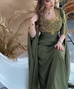 فساتين ب اكمام طويلة