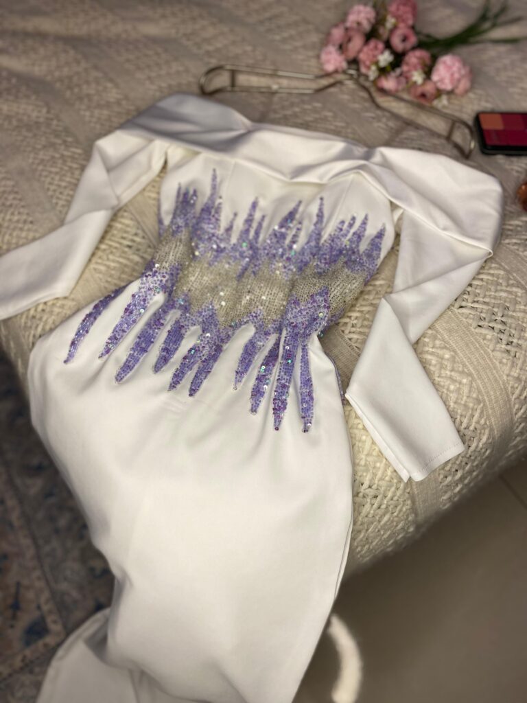 ⁦فستان ناعم⁩ - الصورة ⁦4⁩
