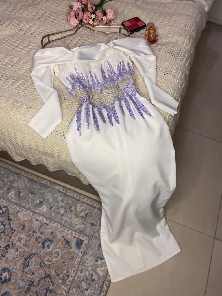 ⁦فستان ناعم⁩ - الصورة ⁦3⁩