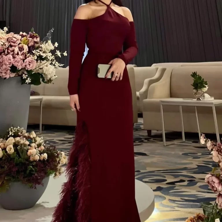 فساتين طويلة