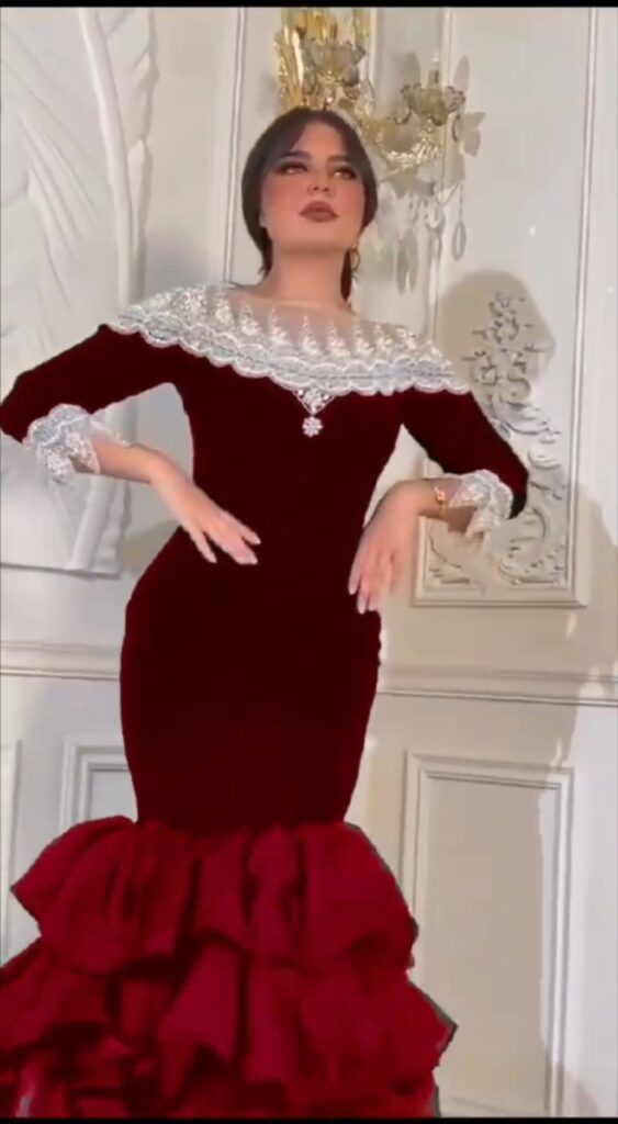 ⁦فستان كريب استرتش⁩ - الصورة ⁦7⁩