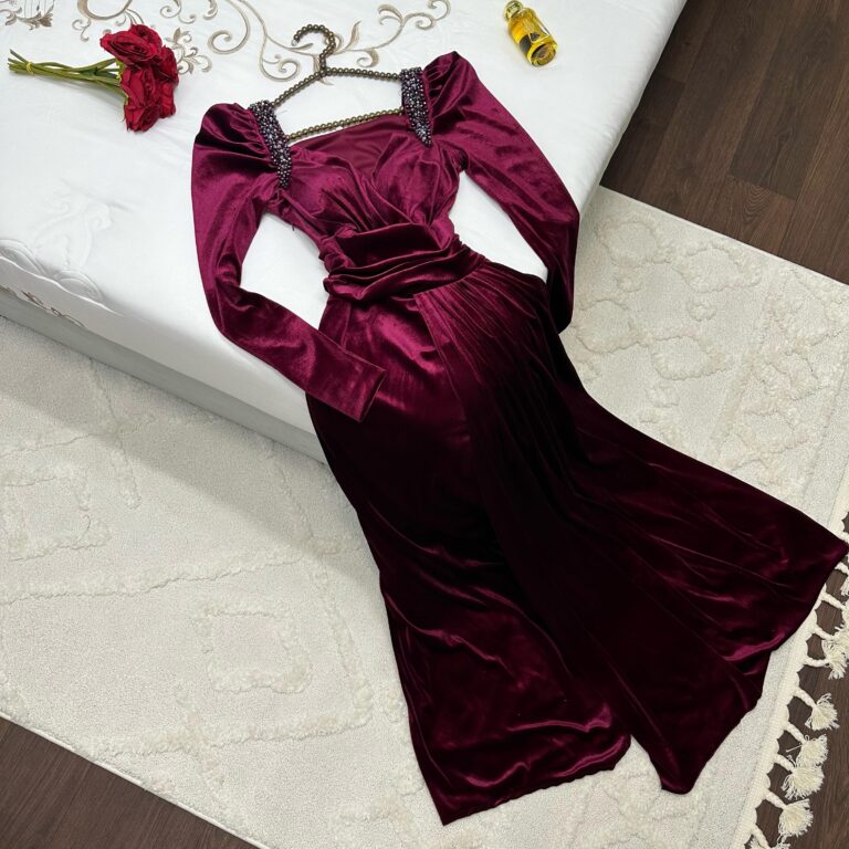 ⁦فساتين سهرة مخمل⁩ - الصورة ⁦3⁩