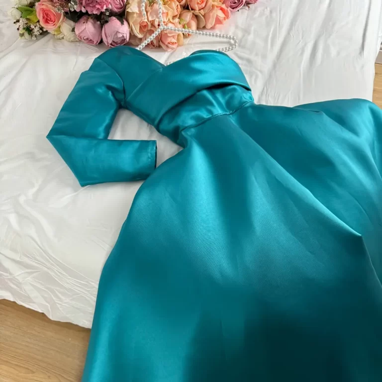 ⁦فستان سهرة لون تركوازي⁩ - الصورة ⁦3⁩