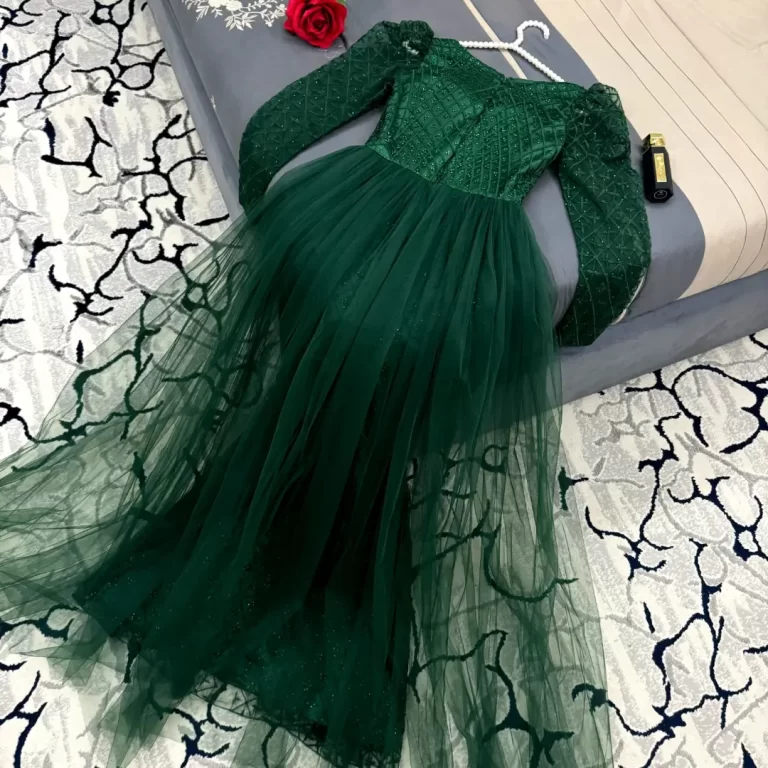 ⁦فساتين مشاهير⁩ - الصورة ⁦3⁩
