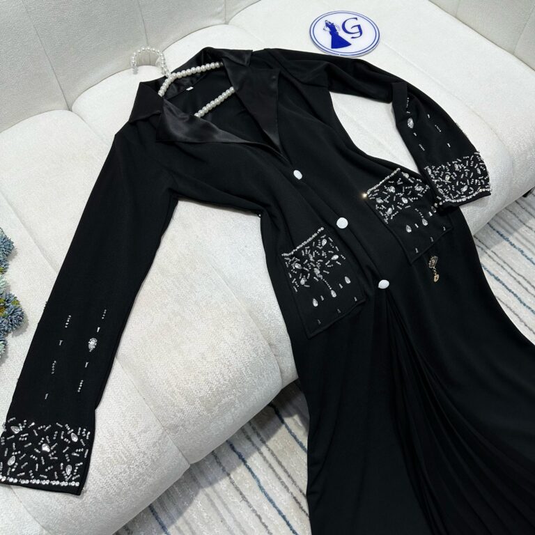 ⁦فساتين سهرة لون أسود⁩ - الصورة ⁦2⁩