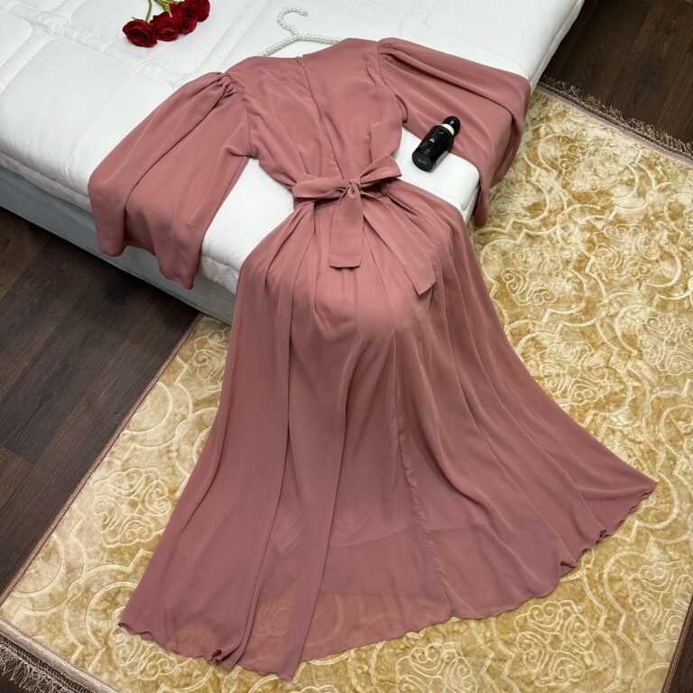 ⁦فستان سهرة ناعم⁩ - الصورة ⁦2⁩