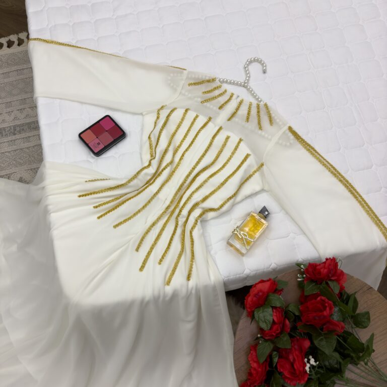 ⁦فستان سهرة ابيض⁩ - الصورة ⁦2⁩