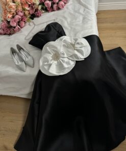 Alternative view of فساتين سهرة أسود طويل