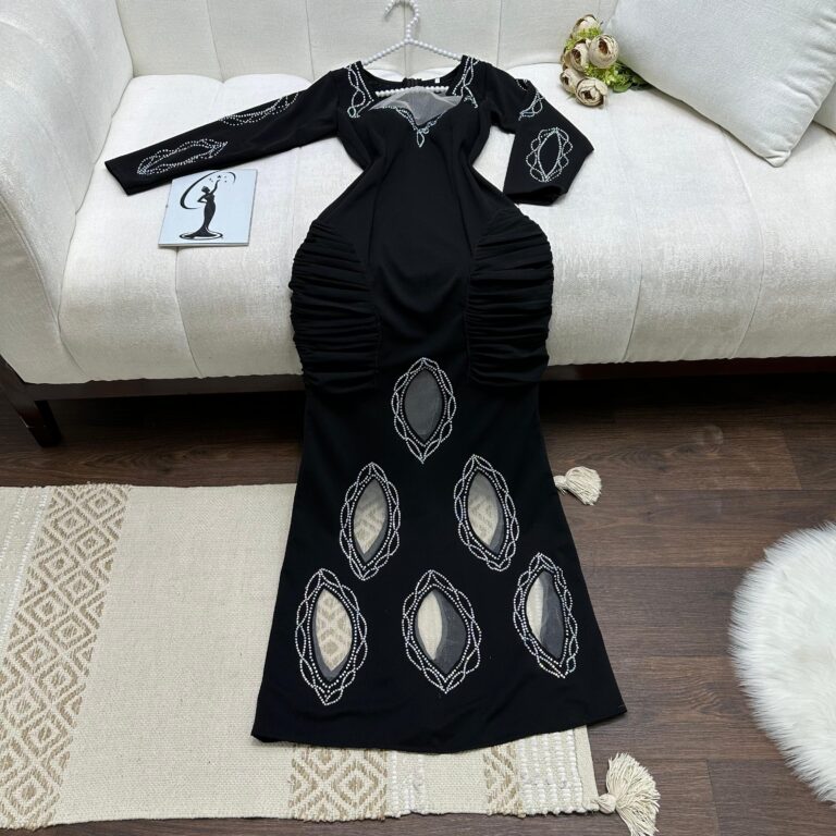 ⁦فستان سهرة كريب استرتش⁩ - الصورة ⁦3⁩