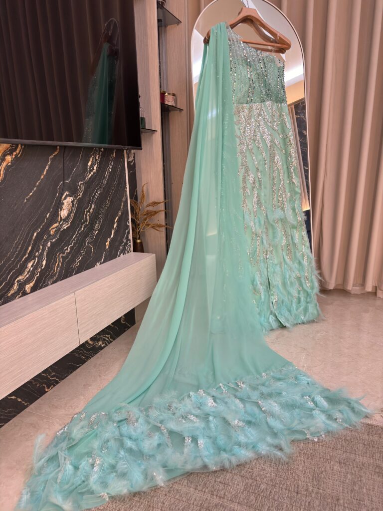 ⁦فستان افراح فخم وانيق⁩ - الصورة ⁦3⁩