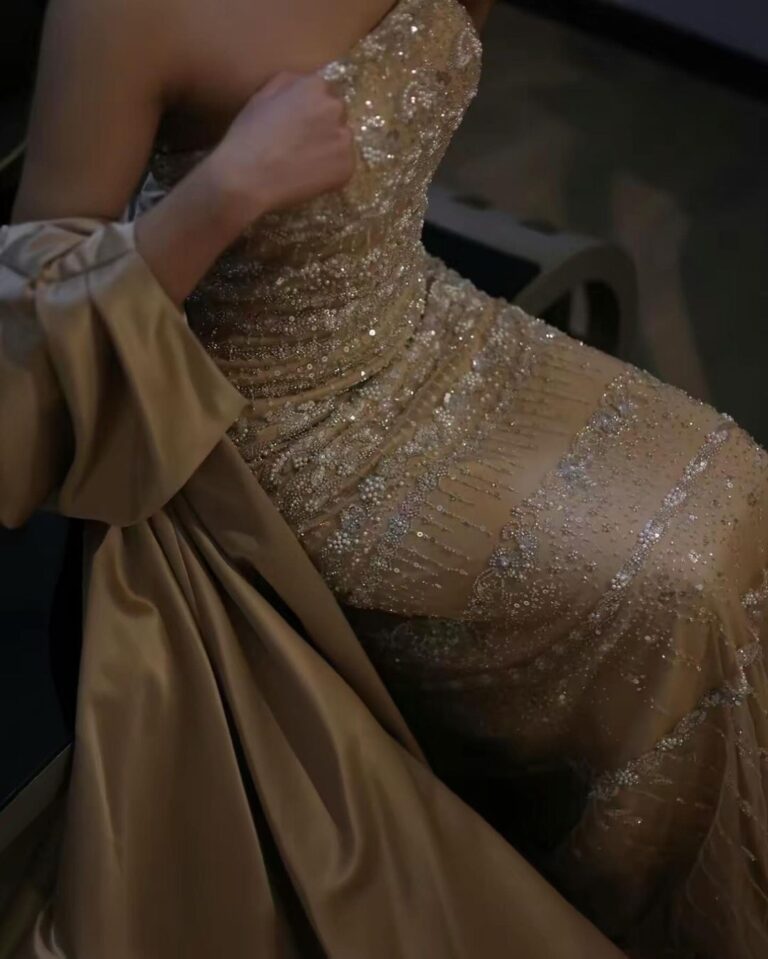 ⁦فساتين سهرة فخمة وراقية⁩ - الصورة ⁦2⁩