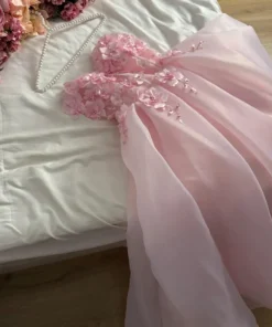 Alternative view of فساتين سهرة منفوشة