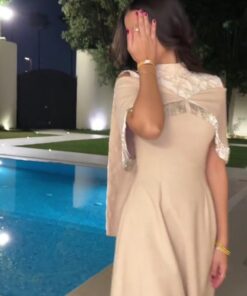 فستان سهرة لون بيج