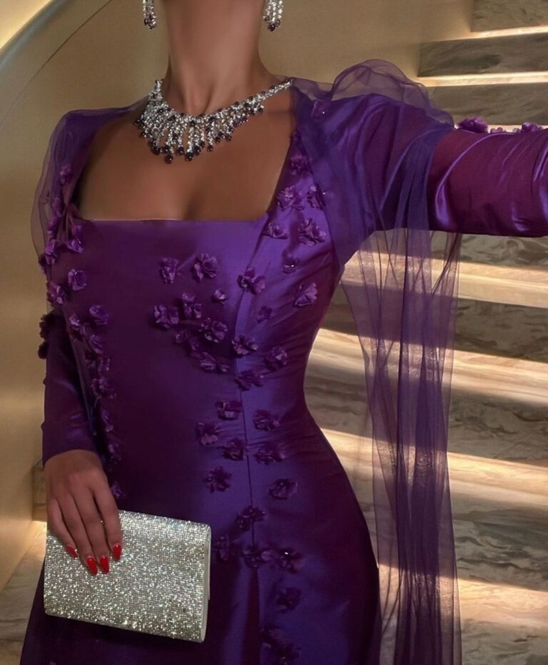 ⁦فساتين سهرة لون موف⁩ - الصورة ⁦3⁩
