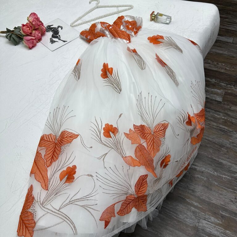 ⁦فساتين سهرة تل كلووش⁩ - الصورة ⁦3⁩