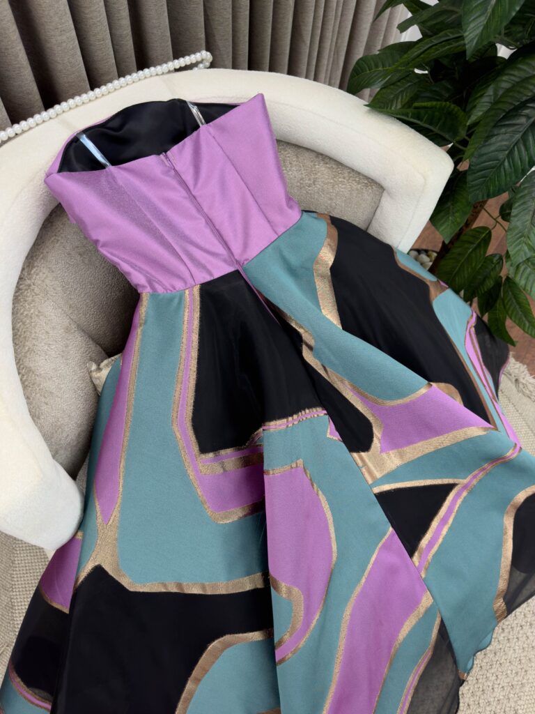 ⁦فساتين سهرة لون موف⁩ - الصورة ⁦2⁩