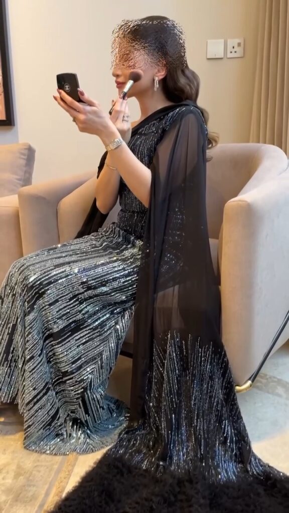 ⁦آجمل فساتين سهرة لون اسود⁩ - الصورة ⁦6⁩