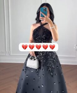فساتين أسود فخم وانيق