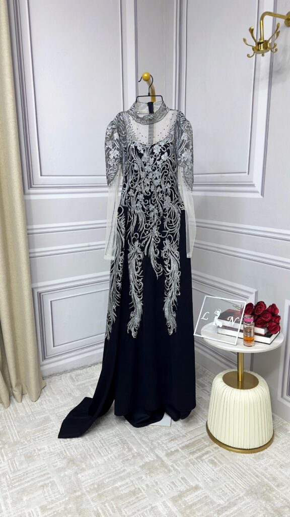 ⁦فستان سهرة فخم وانيق⁩ - الصورة ⁦4⁩