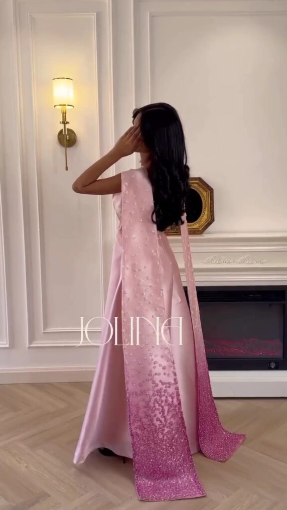 ⁦فساتين سهرة فخمة وراقية⁩ - الصورة ⁦2⁩