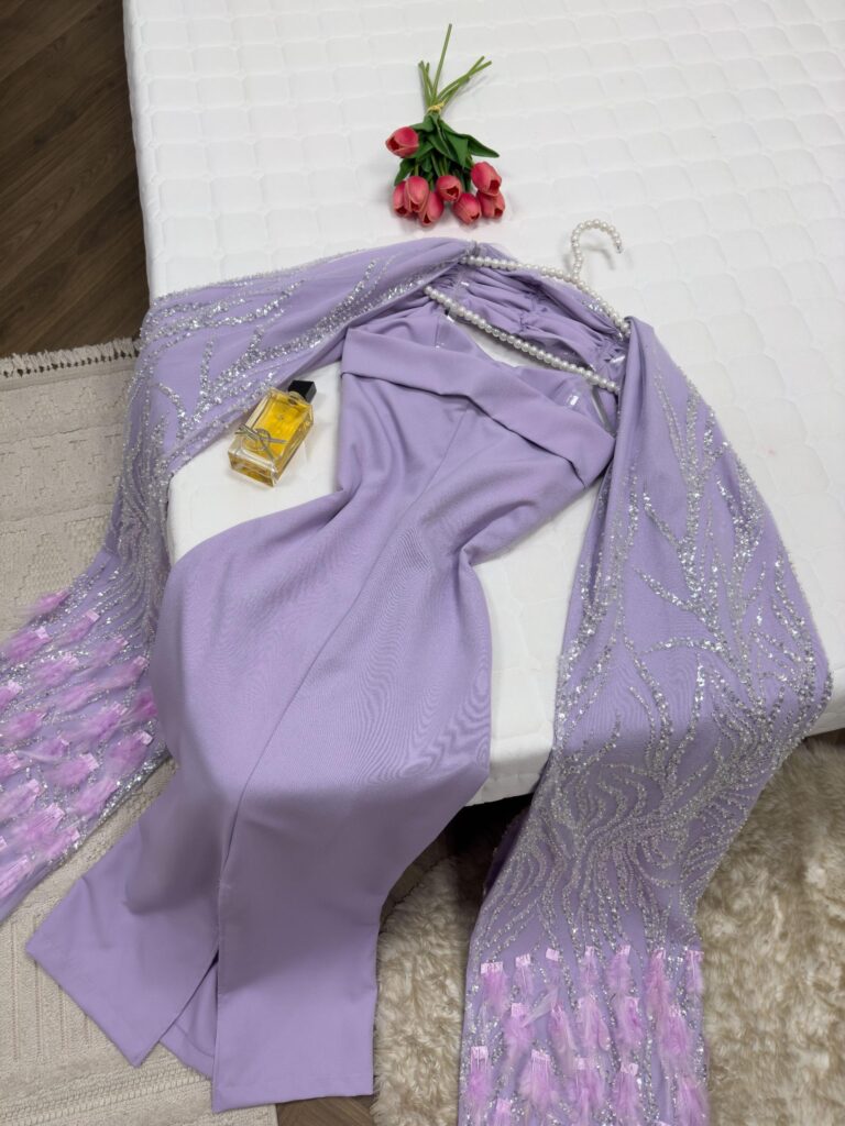 ⁦فستان سهرة لون موف⁩ - الصورة ⁦4⁩