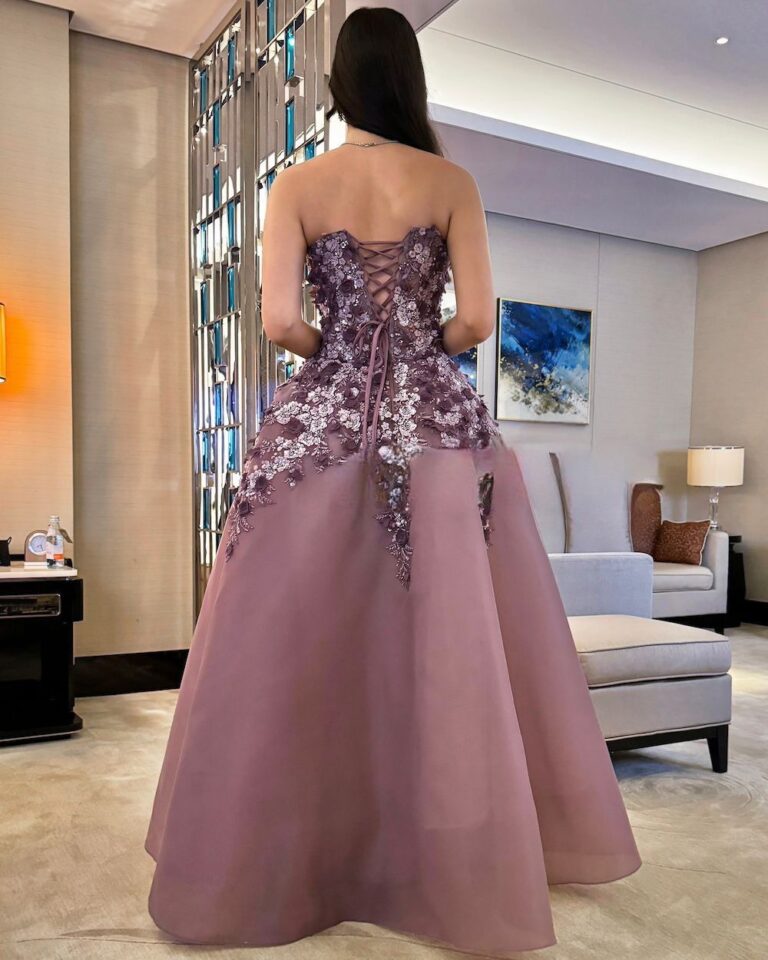 ⁦فستان سهرة لون لحمي⁩ - الصورة ⁦2⁩