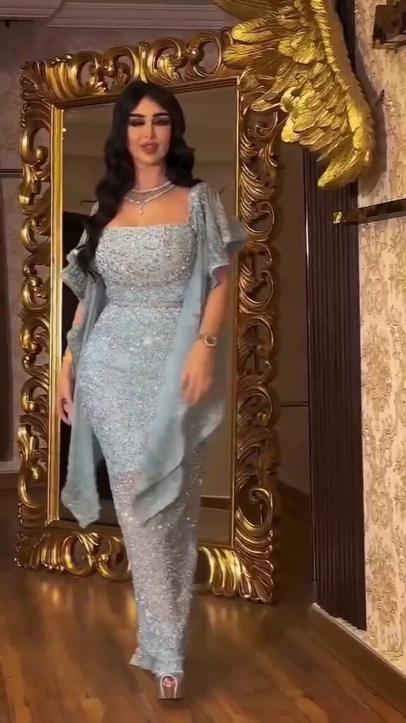 ⁦فستان سهرة فخمة⁩ - الصورة ⁦3⁩