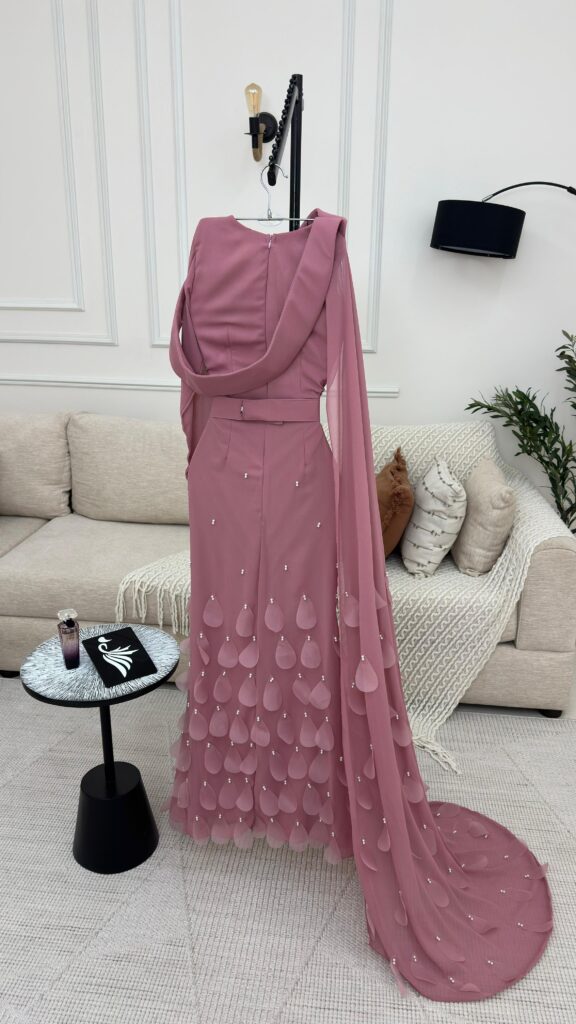 ⁦فساتين سهرة راقية وأنيقة⁩ - الصورة ⁦3⁩