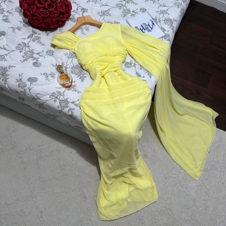 ⁦فستان سهرة لون اصفر⁩ - الصورة ⁦4⁩