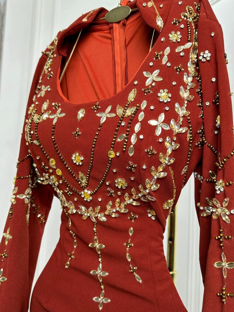 ⁦فساتين سهرة لون برتقالي⁩ - الصورة ⁦5⁩