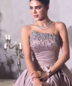 فستان سهرة بلون موف