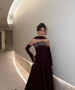 فستان سهرة طويلة