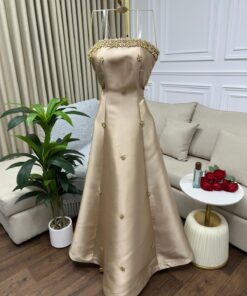 Alternative view of فستان أناقة ذهبية مترفة بلمسة ملكية