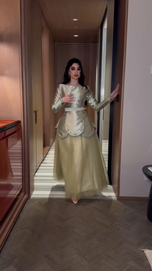 فساتين سهرة مكيادو