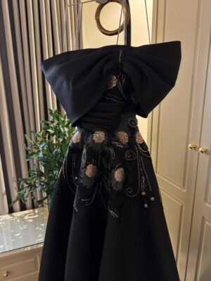 ⁦فستان سهرة لون اسود⁩ - الصورة ⁦3⁩