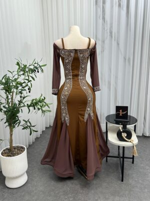 ⁦فستان سهرة كريب استرتش⁩ - الصورة ⁦4⁩