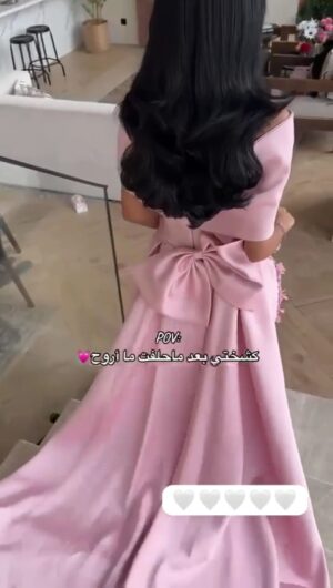 ⁦فستان سهرة بذيل طويل⁩ - الصورة ⁦2⁩