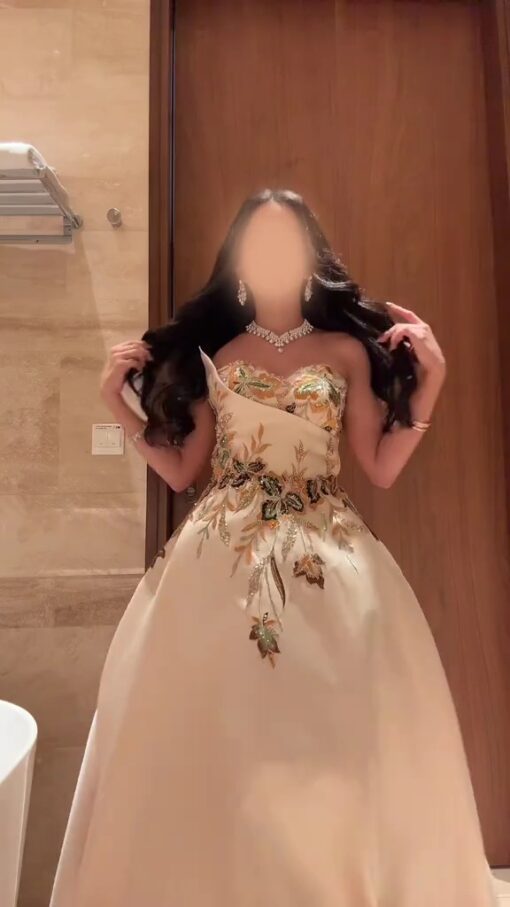 فستان سهرة منفوش