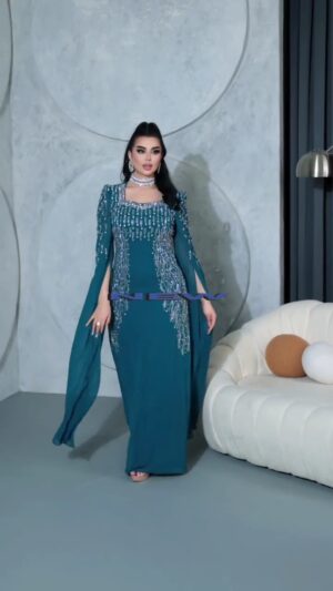 ⁦فستان سهرة بالون جميلة⁩ - الصورة ⁦2⁩