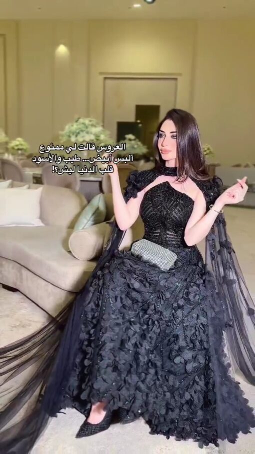 فستان سهرة لون أسود