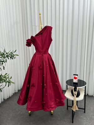⁦فستان سهرة فخم وانيق⁩ - الصورة ⁦3⁩