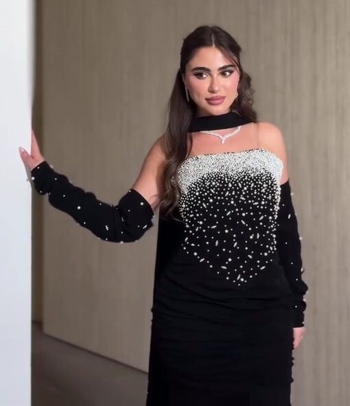 ⁦فستان سهرة لون اسود⁩ - الصورة ⁦2⁩
