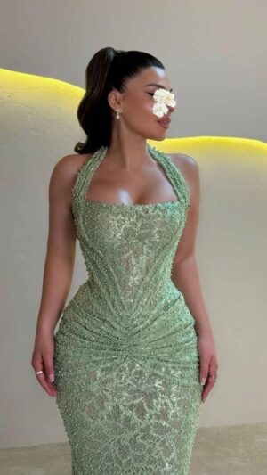 ⁦فساتين سهرات فخمة 2025⁩ - الصورة ⁦8⁩