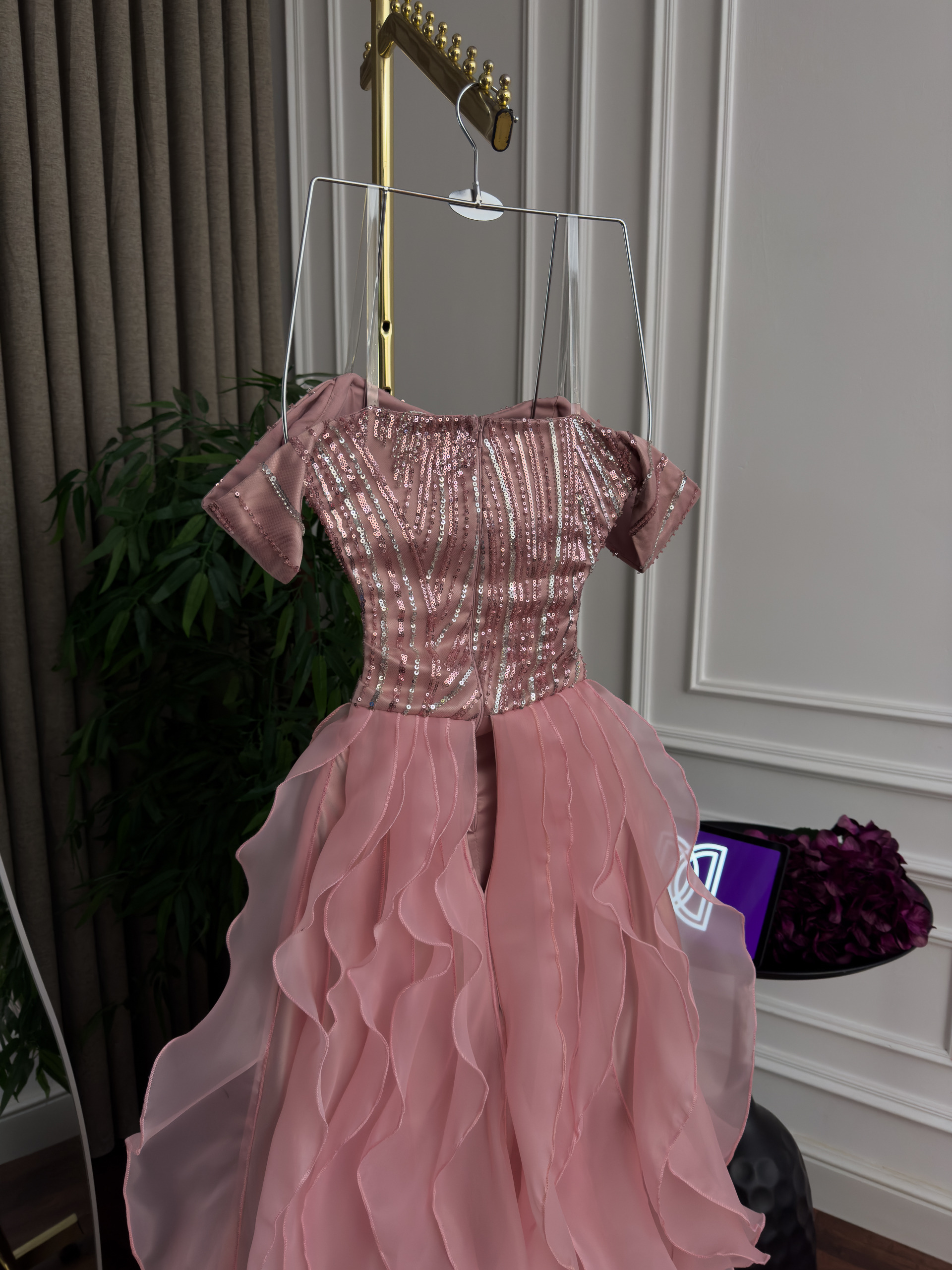 فستان سهرة لون وردي - الصورة 2