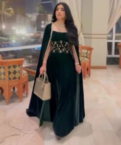 فستان سهرة مخمل