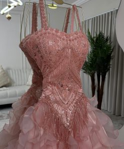 Alternative view of فستان مناسبة لون وردي